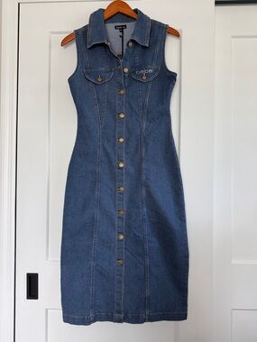 bebe Sleeveless Dark Blue Denim Button-Front Midi Dress